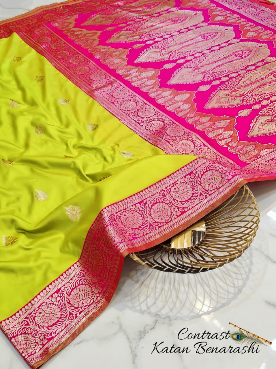 CONTRAST BRIDAL BEANARASI SAREE