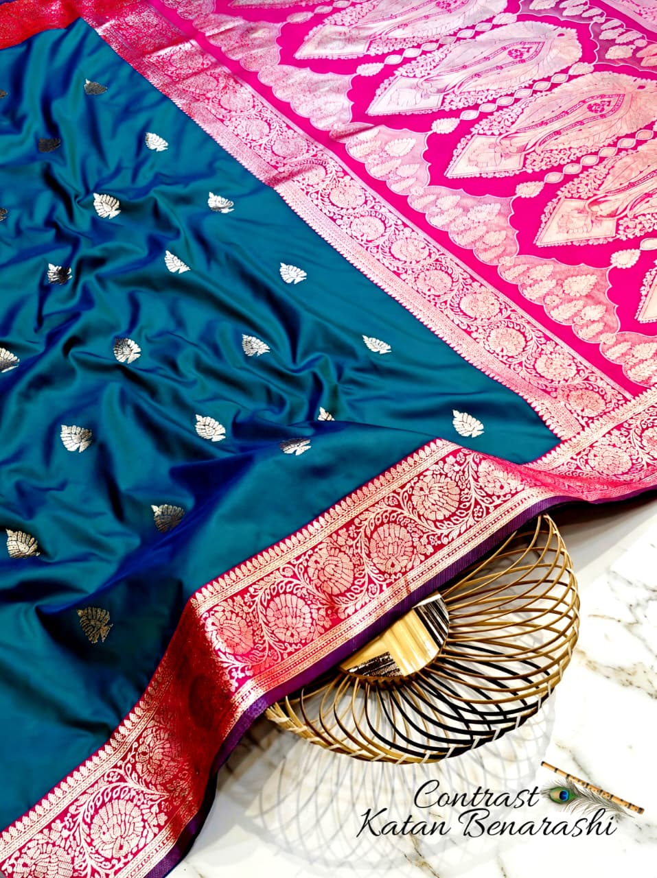 CONTRAST BRIDAL BEANARASI SAREE