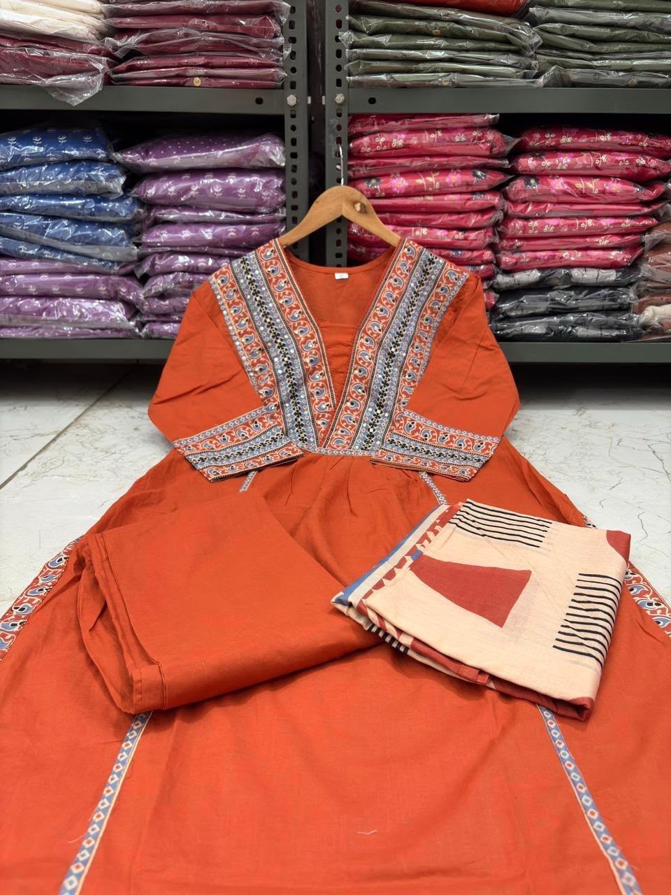 ELEGANT COTTON KURTI SET