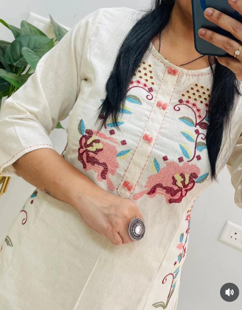 Heavy embroidery top pant set