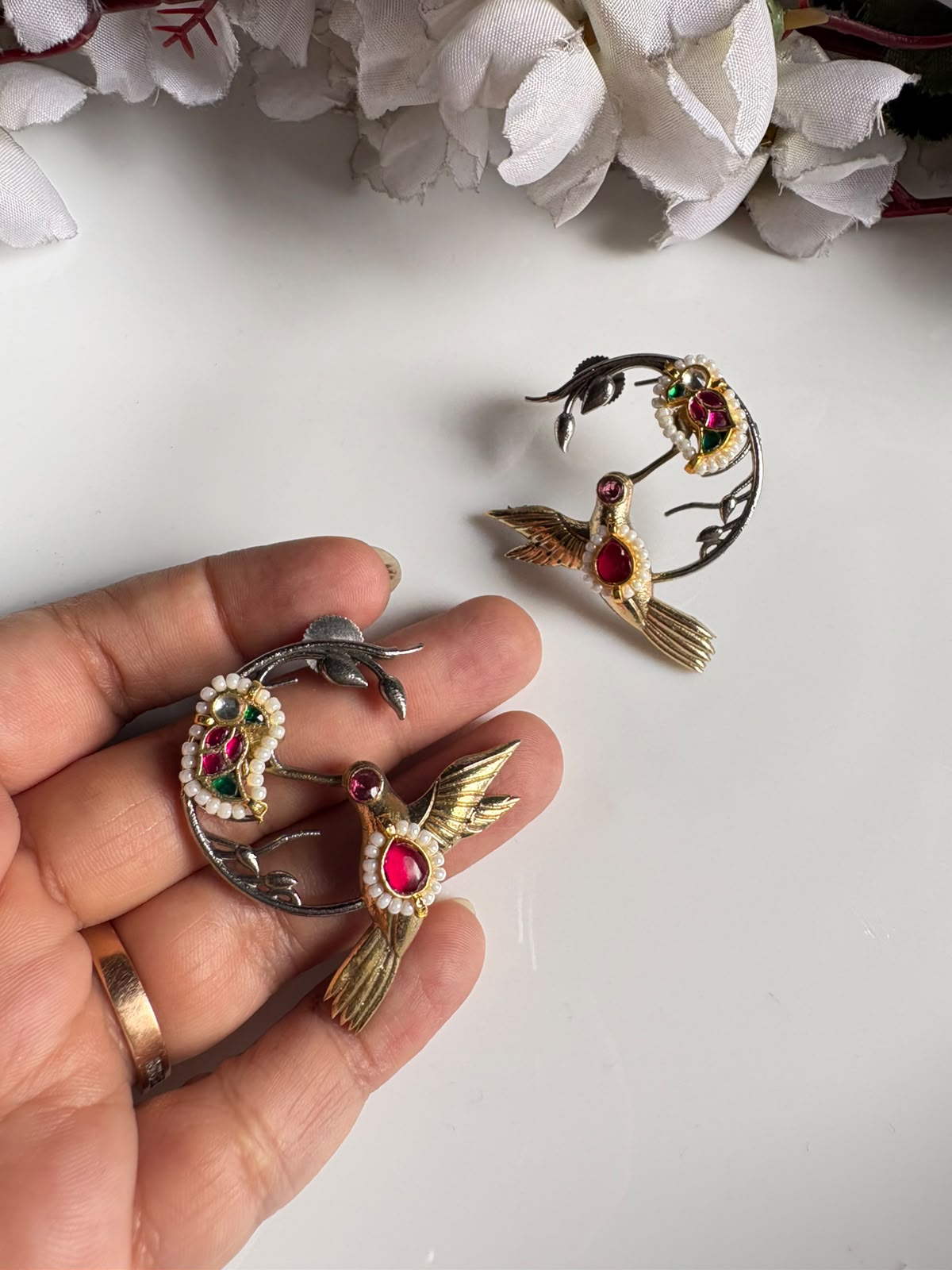 KUNDAL DUAL-TONE BIRD EARRING